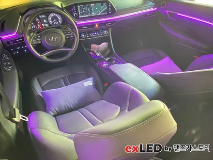 쏘나타 DN8 엠비언트 라이트 시공으로 순정 엠비언트보다 더 다채로운 실내 분위기 연출해보세요! / 안산,시흥,화성