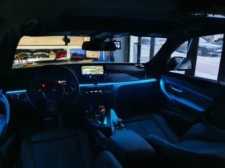 BMW 320D 3시리즈 F30 매립형 엠비언트 실내 무드등 느낌있는 실내로 만들다?? / 안산,시흥,화성
