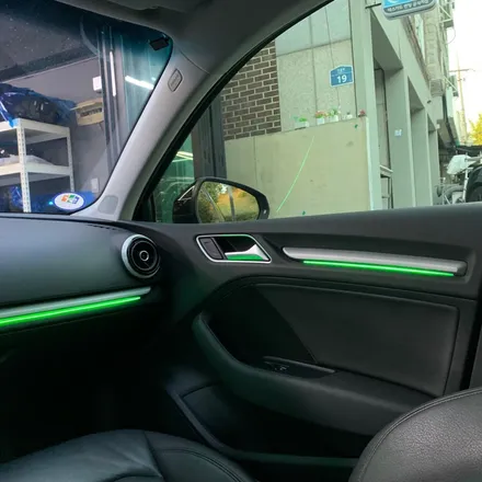 아우디 A3 엠비언트 라이트 시공으로 순정 엠비언트 없는 설움 날려보세요! / 안산,시흥,화성