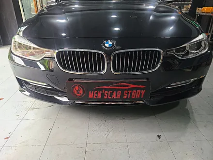 bmw 320d 엠비언트 라이트 낮은 순정 광량 업그레이드 [안산 맨즈카스토리] / 안산,시흥,화성