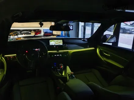 BMW 320D 3시리즈 F30 매립형 엠비언트 실내 무드등 느낌있는 실내로 만들다?? / 안산,시흥,화성