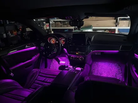 [ 벤츠 GLE 63 AMG 순정 엠비언트 광량 업그레이드 ] 벤츠 GLE 63 AMG 신형 부럽지 않은 순정 엠비언트 광량 업그레이드?? / 안산,시흥,화성