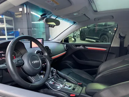 아우디 A3 엠비언트 라이트 시공으로 순정 엠비언트 없는 설움 날려보세요! / 안산,시흥,화성