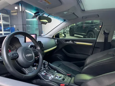 아우디 A3 엠비언트 라이트 시공으로 순정 엠비언트 없는 설움 날려보세요! / 안산,시흥,화성