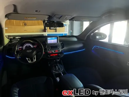 스포티지R 엠비언트 라이트 시공으로 밋밋한 실내에 영롱한 LED 디테일 포인트 어떠신가요?!?! / 안산,시흥,화성