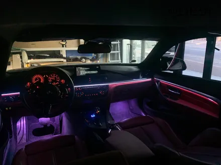 BMW 3시리즈 F30 매립형 엠비언트 실내 무드등?? / 안산,시흥,화성