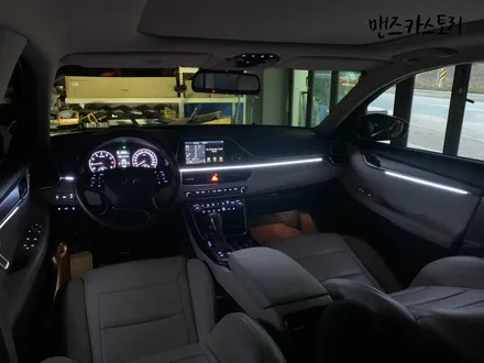 그랜저 IG 매립형 엠비언트 실내 무드등으로 은은한 분위기의 실내로?? / 안산,시흥,화성