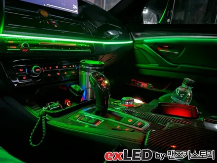 BMW 5시리즈 비노출 엠비언트 라이트 시공으로 화려한 색감의 실내분위기 연출이 가능하십니다!! / 안산,시흥,화성