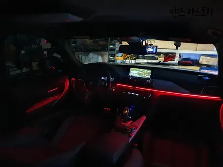 BMW 320D 3시리즈 F30 매립형 엠비언트 실내 무드등 느낌있는 실내로 만들다?? / 안산,시흥,화성