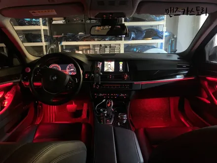 BMW 5시리즈 528i F10 순정엠비언트 광량업그레이드 로 실내 분위기를 180도 바꿀 수 있다?? MCS 본점 맨즈카스토리 / 안산,시흥,화성