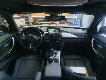 BMW 320D 3시리즈 F30 매립형 엠비언트 실내 무드등 느낌있는 실내로 만들다?? / 안산,시흥,화성