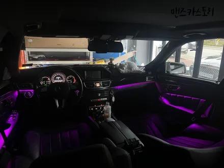 벤츠 E 클래스 W212에 순정 엠비언트가 너무 약하다면?? 벤츠 E 클래스 엠비언트 순정 광량 업그레이드 / 안산,시흥,화성