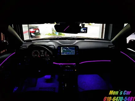 [Men`s Car] 코나 아이언맨 에디션 외관처럼 파워풀한 실내 엠비언트 라이트 안산 맨즈카 / 안산,시흥,화성