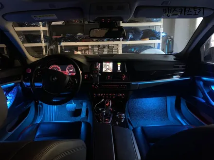 BMW 5시리즈 528i F10 순정엠비언트 광량업그레이드 로 실내 분위기를 180도 바꿀 수 있다?? MCS 본점 맨즈카스토리 / 안산,시흥,화성