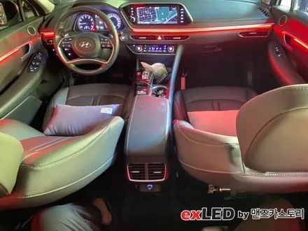 쏘나타 DN8 엠비언트 라이트 시공으로 순정 엠비언트보다 더 다채로운 실내 분위기 연출해보세요! / 안산,시흥,화성