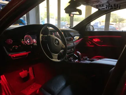 BMW 5시리즈 528i F10 순정엠비언트 광량업그레이드 로 실내 분위기를 180도 바꿀 수 있다?? MCS 본점 맨즈카스토리 / 안산,시흥,화성