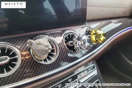 벤츠 CLS400 리얼카본 스타일 실내랩핑 / 성남시 중원구 여수동