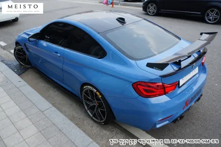 BMWM4 랩핑 시선을 사로잡는 카마인레드 필름 / 성남시 중원구 여수동