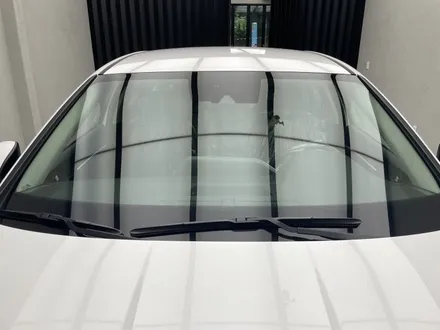 소나타신형 하이브리드 레이노썬팅가격 테이블 크로마9 최상위 반반사 필름 버전으로 시공