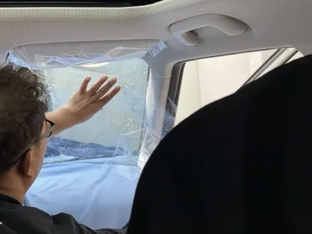 캐스퍼 레이노크로마9 카키색상 깔맞춤 디자인