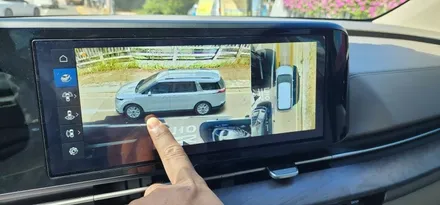 부산어라운드뷰 고화질 후측방모니터링 옵션적용 3d 제품 설치