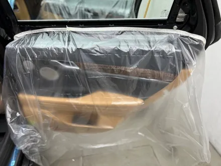 제네시스 G80 썬팅 및 순정 고스트도어 옵션 적용   프리미엄 패키지 !