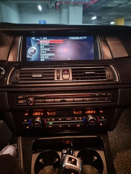 여수 순천 광양 BMW F10 520d M핸들 15인치 안드로이드올인원 ( 2종 패키지 ) 미스터커스텀 / 전남 여수