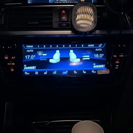 부산 BMW F30 320D 신형계기판 디지털공조기 M핸들 3종패키지 시공 미스터커스텀 / 전남 여수