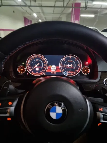 광주 BMW F10 520d 6종패키지 디지털계기판 디지털공조기 M핸들 15인치 안드로이드올인원 원격시동  크리스탈기어봉 시공 미스터커스텀 동영상 참고 / 전남 여수