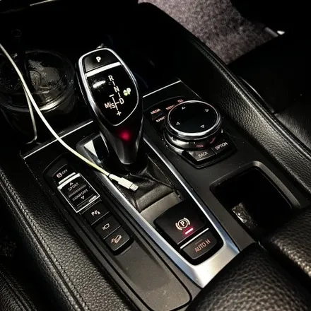 [부산/대구/울산] BMW F16 X6 실내 풀체인지: M핸들·신형계기판·크리스탈기어봉·15인치올인원 시공 전문 | 미스터커스텀 / 부산 해운대