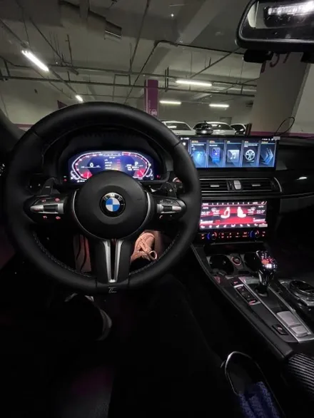 광주 BMW F10 520d 6종패키지 디지털계기판 디지털공조기 M핸들 15인치 안드로이드올인원 원격시동  크리스탈기어봉 시공 미스터커스텀 동영상 참고 / 전남 여수
