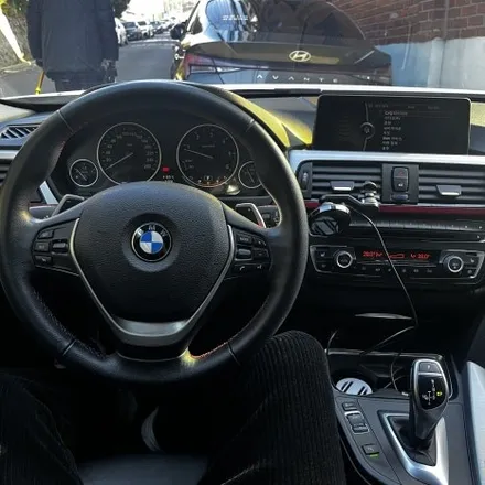구미 대구 부산 BMW F30 320d 카본m핸들 신형계기판 디지털공조기 크리스탈기어봉 15인치 안드로이드올인원 5종패키지 시공 미스터커스텀 / 부산 해운대
