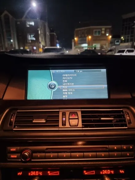 BMW 528i M핸들+12.3인치 시공  (생활 코딩) / 전남 여수