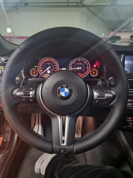 광주 BMW F10 520d 6종패키지 디지털계기판 디지털공조기 M핸들 15인치 안드로이드올인원 원격시동  크리스탈기어봉 시공 미스터커스텀 동영상 참고 / 전남 여수