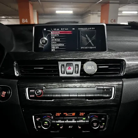 예천 대구 부산 BMW X1(F48)의 완벽한 변신: M핸들 & 12.3인치 안드로이드 올인원 패키지 시공 미스터커스텀 / 부산 해운대