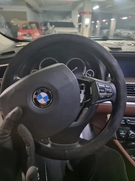 부산 BMW F07 5GT 2종패키지 M핸들 15인치 안드로이드올인원 시공 - 미스터커스텀 / 전남 여수