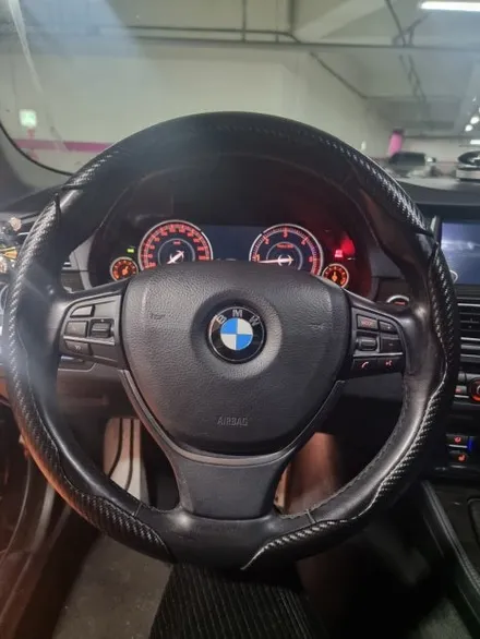 광주 BMW F10 520d 6종패키지 디지털계기판 디지털공조기 M핸들 15인치 안드로이드올인원 원격시동  크리스탈기어봉 시공 미스터커스텀 동영상 참고 / 전남 여수