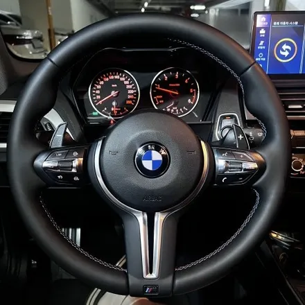 부산 BMW F20 118d m핸들 12.3인치 카플레이 & 안드로이드오토 2종패키지 시공 미스터커스텀 / 부산 해운대