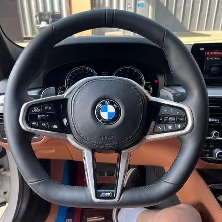 대전 BMW G30 520D CS핸들 크리스탈기어봉 2종패키지 시공 미스터커스텀 신형M핸들 BMW신형핸들 / 전남 여수