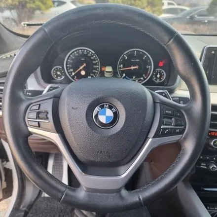 경상남도 거창 BMW F15 X5 M핸들 15인치 안드로이드올인원 2종패키지 시공 미스터커스텀 / 전남 여수