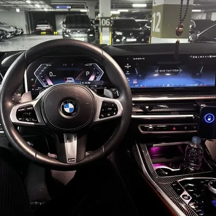 김해 부산 대구 2025년식 최신형 BMW G07 X7, 카본 CS 핸들로 대변신 / 미스터커스텀 / 부산 해운대