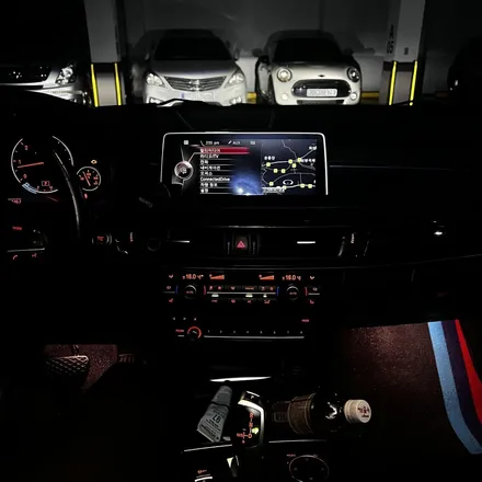 [대구/부산/울산] BMW F15 X5 핸들 교체 - M핸들 및 15인치 안드로이드올인원 실내 튜닝 | 미스터커스텀 / 부산 해운대
