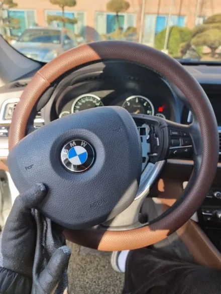 세종 대전 BMW F10 520d 핸들색상제작 M핸들 15인치 안드로이드올인원 전국출장 시공 / 전남 여수