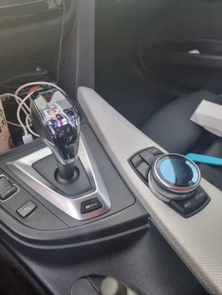 여수 순천 광양 BMW F30 330e 크리스탈기어봉 시공 미스터커스텀 / 전남 여수