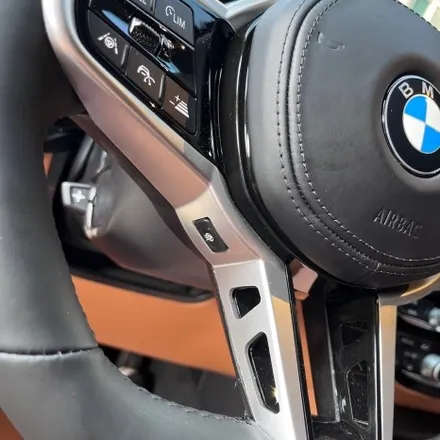 대전 BMW G30 520D CS핸들 크리스탈기어봉 2종패키지 시공 미스터커스텀 신형M핸들 BMW신형핸들 / 전남 여수