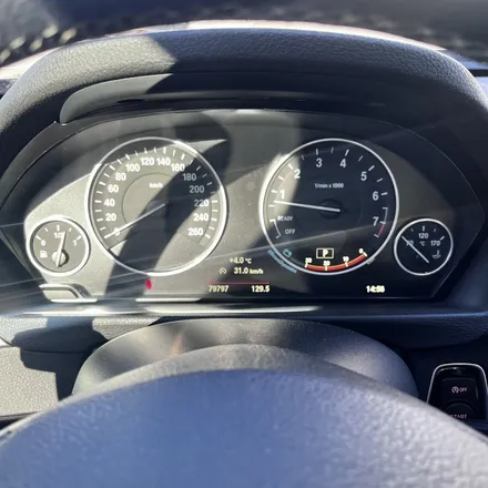 대구 부산 김해 BMW F30 320i 신형계기판 M핸들 15인치 안드로이드올인원 시공 미스터커스텀 / 부산 해운대