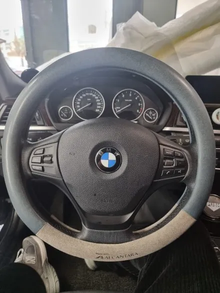 순천 광양 BMW 3시리즈 f30 320d 카본M핸들 시공 미스터커스텀 / 전남 여수