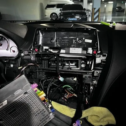 경주 울산 김해 BMW F06 640d 카본m핸들 LED퍼포먼스 12.3인치 안드로이드올인원 시공 미스터커스텀 / 부산 해운대