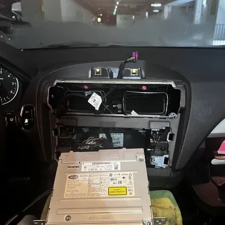 부산 BMW F20 118d m핸들 12.3인치 카플레이 & 안드로이드오토 2종패키지 시공 미스터커스텀 / 부산 해운대