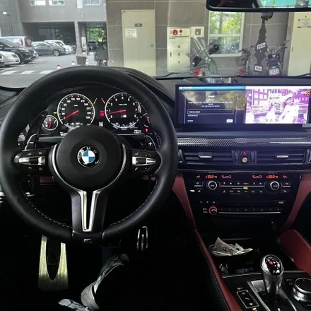 [부산/창원/울산] BMW F16 X6 15인치 안드로이드올인원 네비 교체로 실내 분위기 반전! - 미스터커스텀 / 부산 해운대